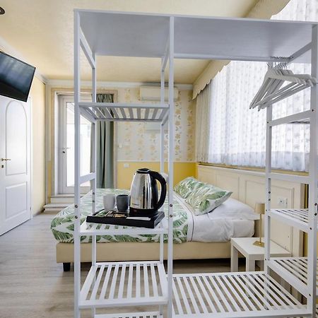 Hotel Villa Lilla Desenzano del Garda Eksteriør bilde