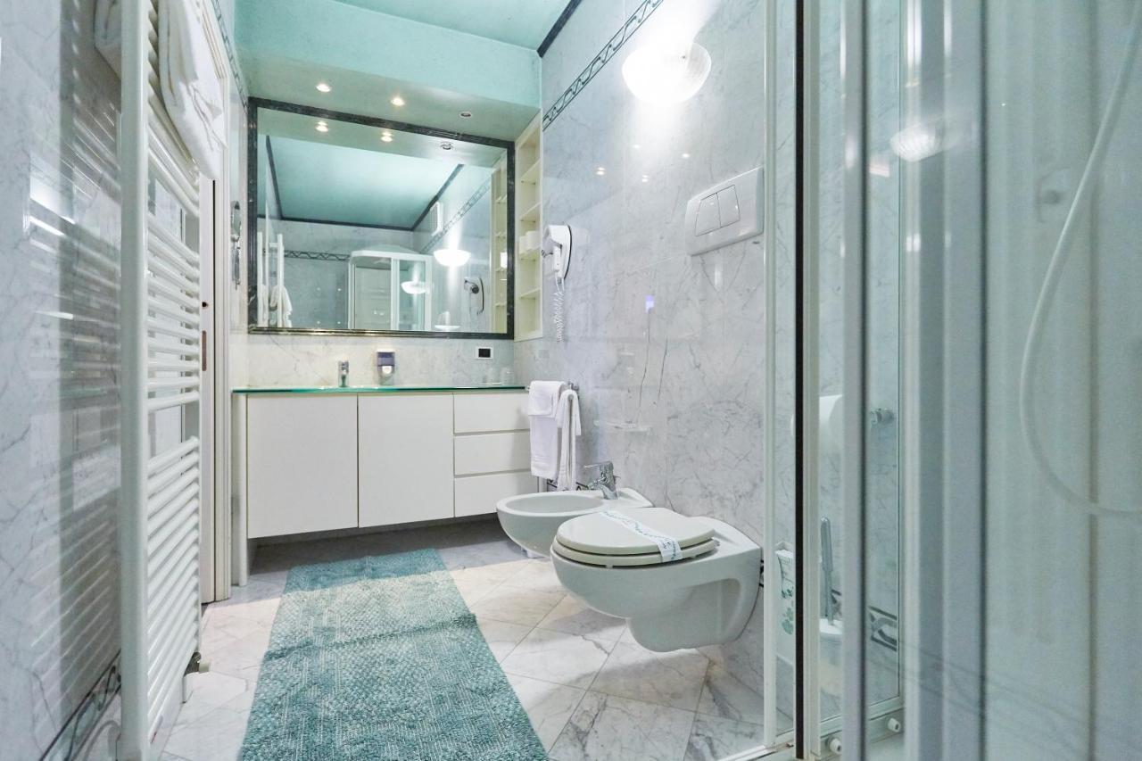 Hotel Villa Lilla Desenzano del Garda Eksteriør bilde