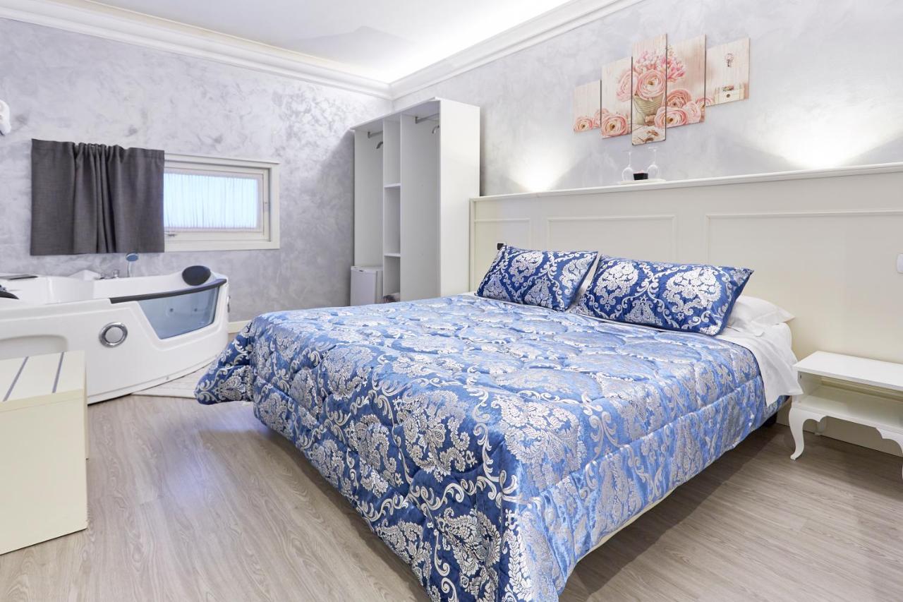 Hotel Villa Lilla Desenzano del Garda Eksteriør bilde