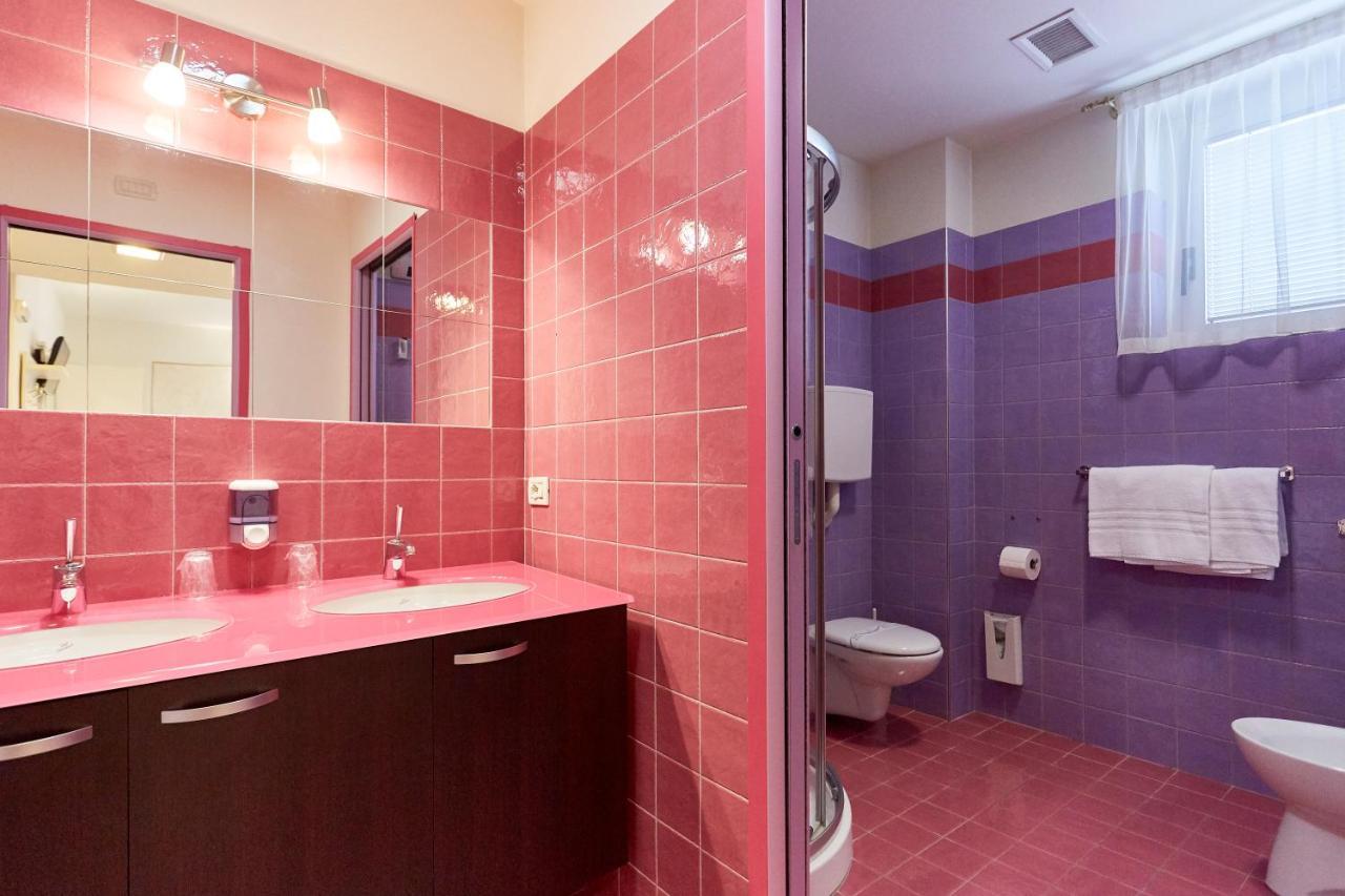 Hotel Villa Lilla Desenzano del Garda Eksteriør bilde