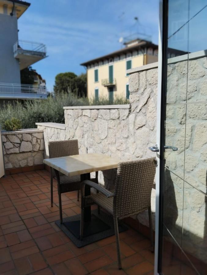 Hotel Villa Lilla Desenzano del Garda Eksteriør bilde