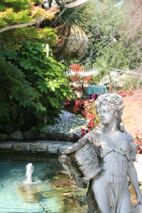 Hotel Villa Lilla Desenzano del Garda Eksteriør bilde