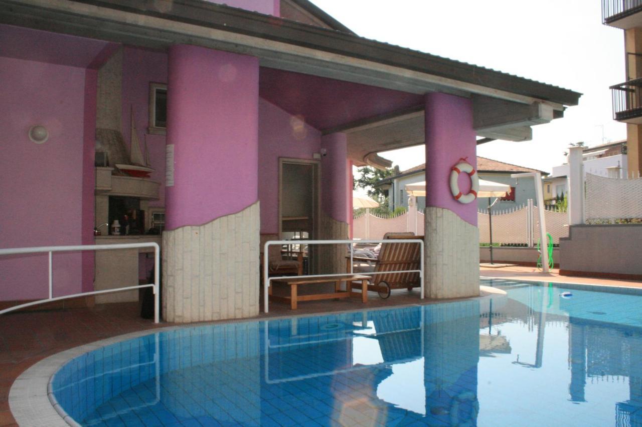 Hotel Villa Lilla Desenzano del Garda Eksteriør bilde