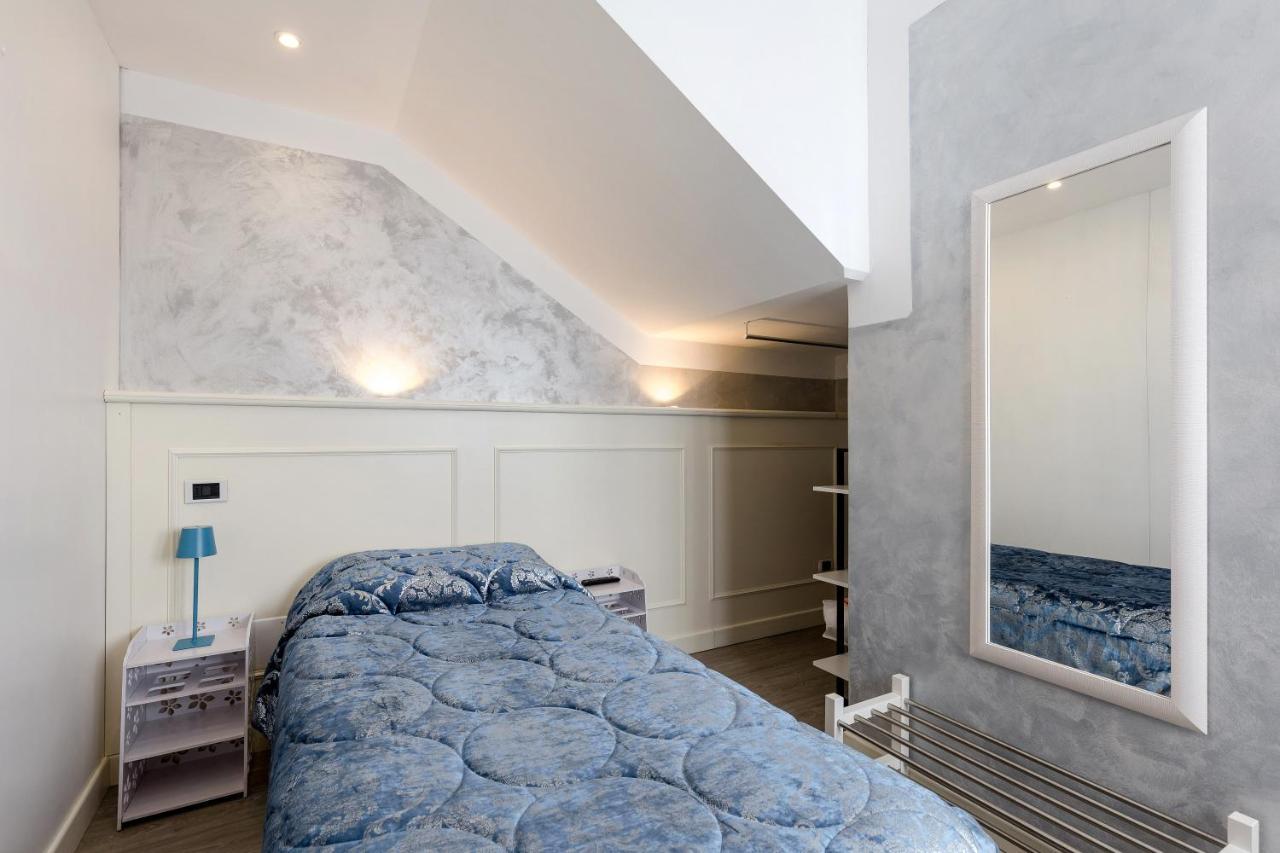 Hotel Villa Lilla Desenzano del Garda Eksteriør bilde