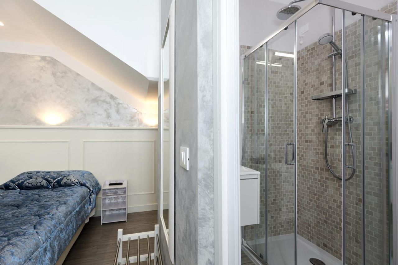 Hotel Villa Lilla Desenzano del Garda Eksteriør bilde