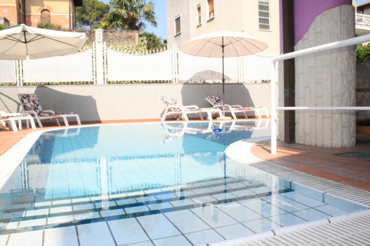Hotel Villa Lilla Desenzano del Garda Eksteriør bilde
