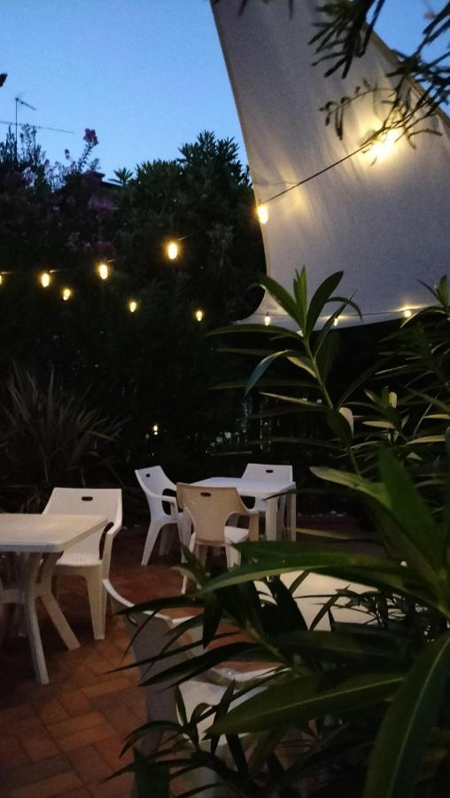 Hotel Villa Lilla Desenzano del Garda Eksteriør bilde